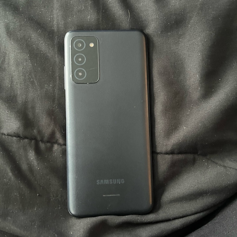 Samsung Midnight Black Smartphone